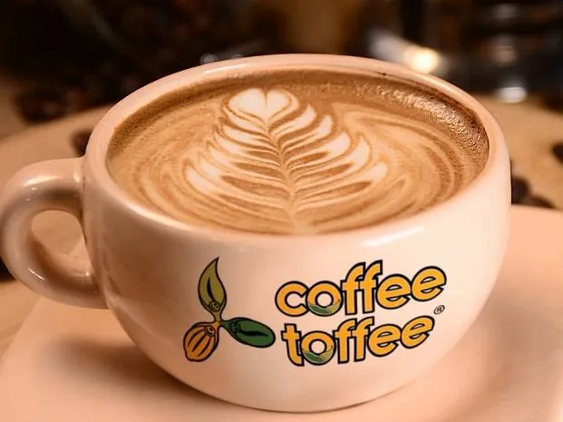 Cappuccino dengan latte art